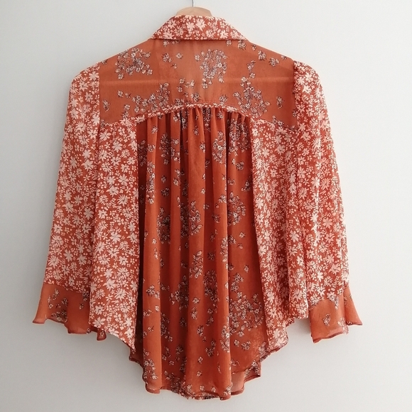 Free People Serena Orange Floral Button Up Semi Sheer Blouse Oversize XS - Picture 3 of 13
